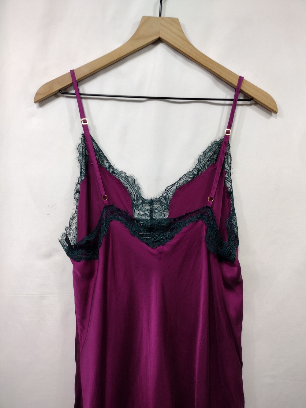 Victoria's Secret Magenta Slip with Dark Green Lace Trim Women's XL Romantic - Picture 5 of 6